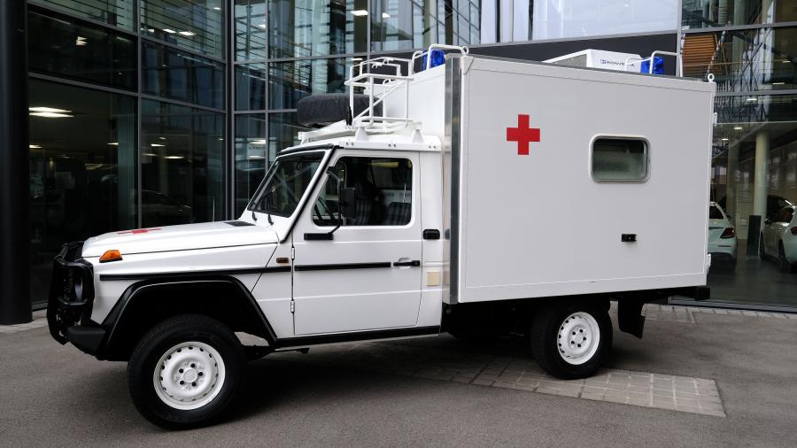 Puch 290 GD Krankenwagen 1994 года  (фото 12 из 20)